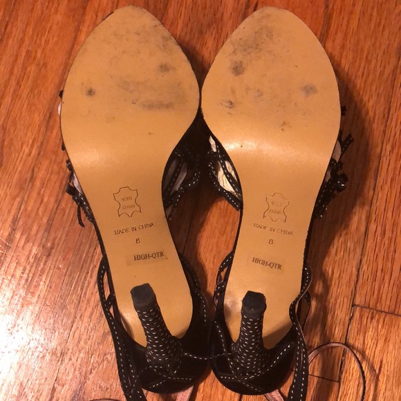 N.Y.L.A. black ribbon bow tie high heel - Picture 4 of 4